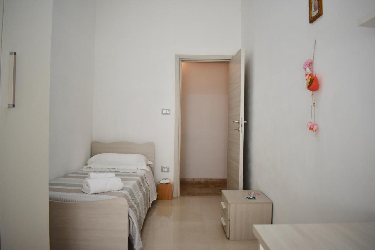 הוילה אבולה Nelly'S House מראה חיצוני תמונה